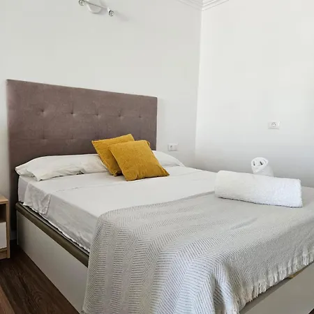 Park 329 Apartment *