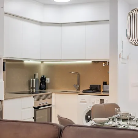 Casa Zuza - Ac, Heated Pool, 2 Terraces, 2 Bedrooms & Bathrooms, Tv Channels *