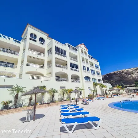 Mona's Point Tenerife - Aircon, Private Parking And Heated Pool Apartment *