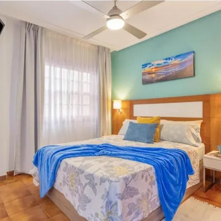 Apartment With Pool And Gardens Near The Coast San Miguel de Abona