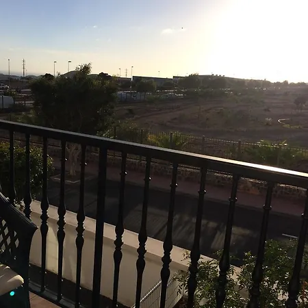 Residencial El Faro Apartment *