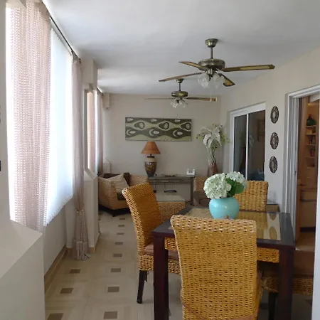 Modern 3 Bed Penthouse, Duquesa Del Mar Apartment