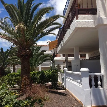 La Palmera Amarilla Golf Apartment *