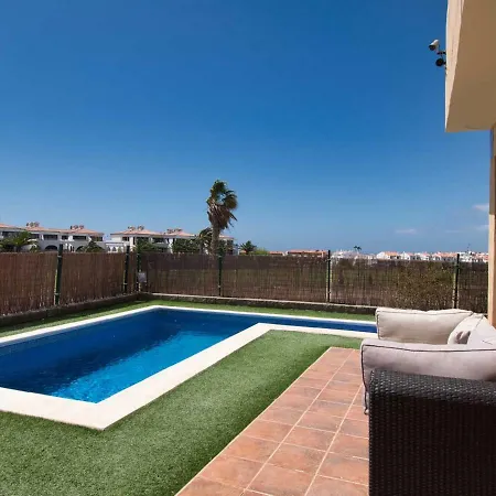 Island Golf Villas, Amarilla Golf And Country Club Villa *