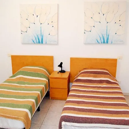 Casa Miguel Villa *