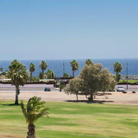 Island Golf Villas, Amarilla Golf And Country Club Villa