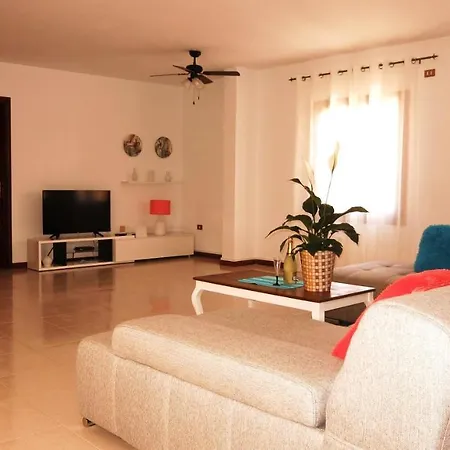 Apartment Large On Golf Course