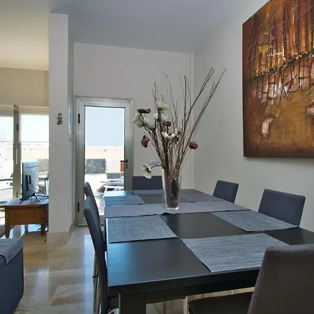 Sun Bay Villas, Lovely 3 Bed With Private Pool & Sea Views San Miguel de Abona