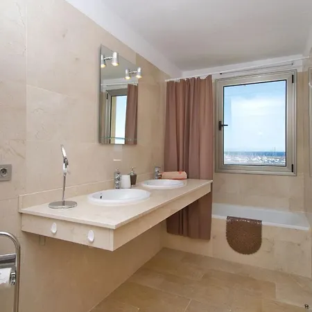 Sun Bay Villas, Lovely 3 Bed With Private Pool & Sea Views Villa *