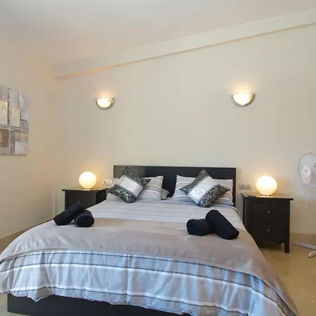 Sun Bay Villas, Lovely 3 Bed With Private Pool & Sea Views Villa
