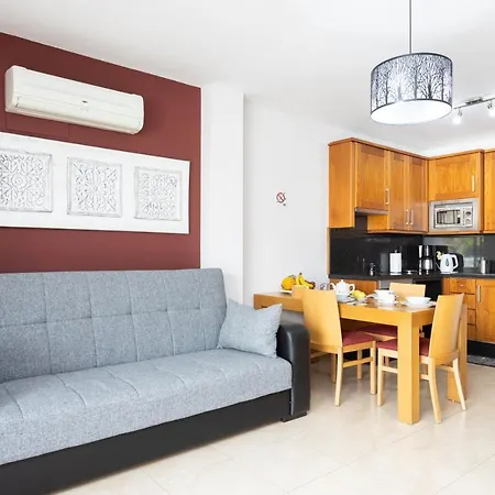 Oceanfront Tenerife South Albatros 125 Apartment