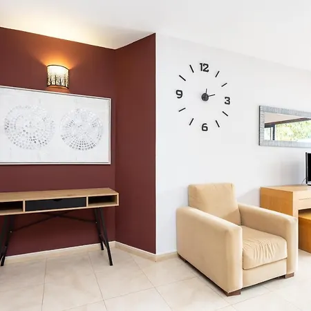 Apartment Oceanfront Tenerife South Albatros 125 *
