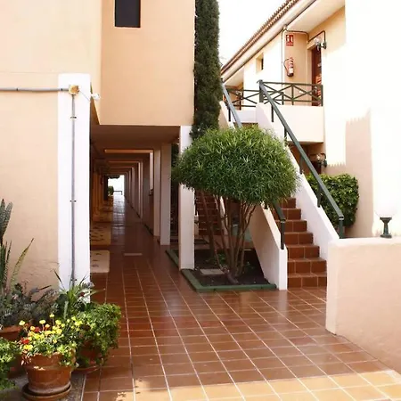 Bright Apt, Terrace,heated Pool. Apartment *