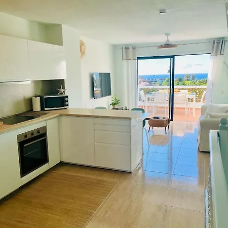 Fantastic Sea And Golf Course View House With 3 Bedrooms *
