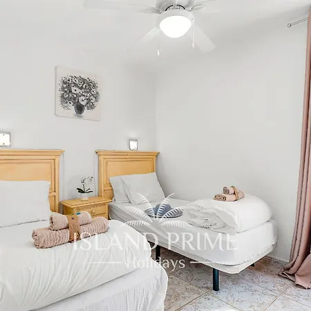 Apartment Teide And Golf Views In Heated Pool Complex Fc113 San Miguel de Abona
