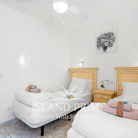 Apartment Teide And Golf Views In Heated Pool Complex Fc113 *